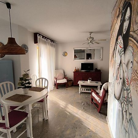 Apartamento Tropicana 1° Linea 阿尔姆尼卡 外观 照片