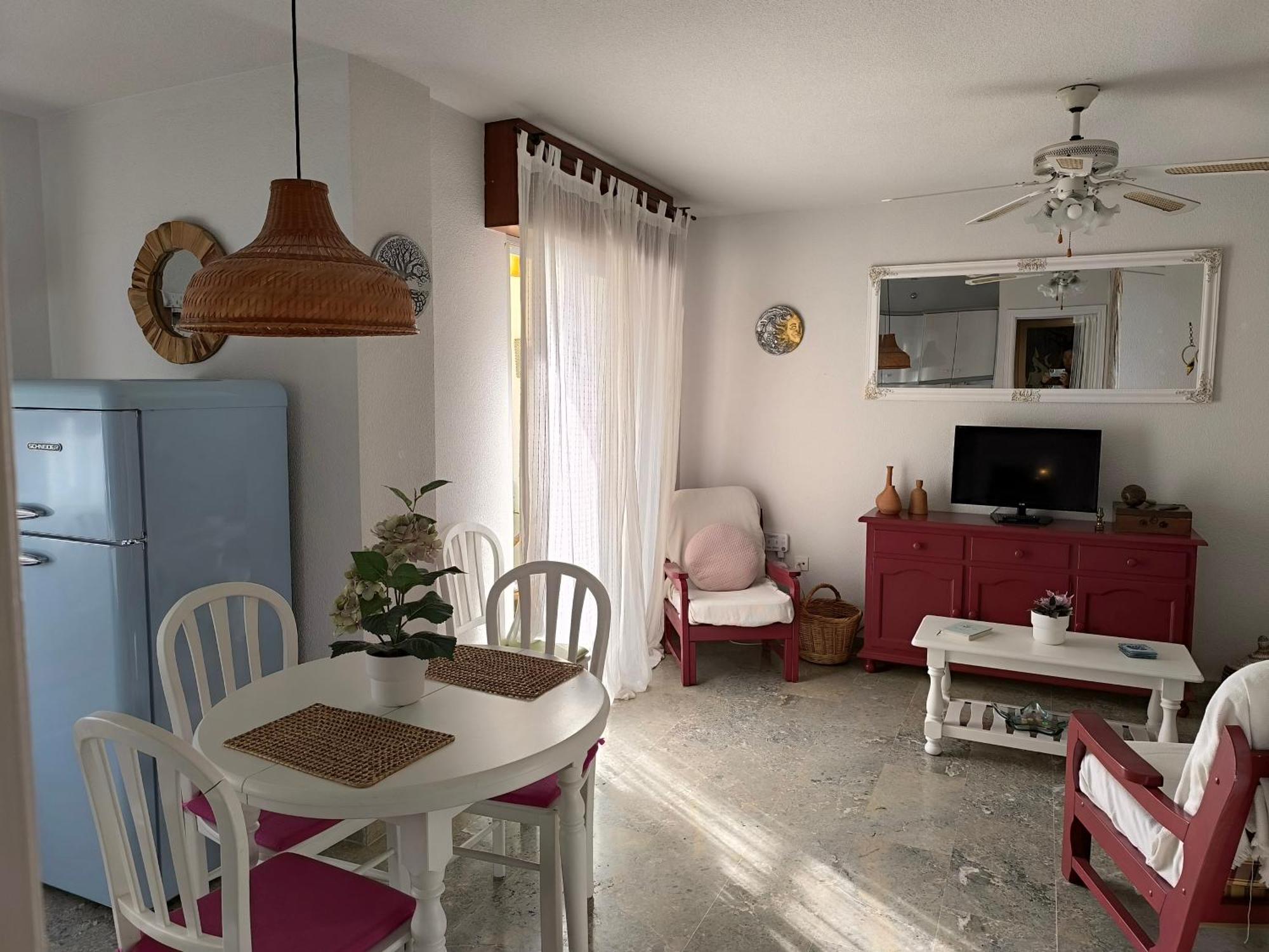 Apartamento Tropicana 1° Linea 阿尔姆尼卡 外观 照片